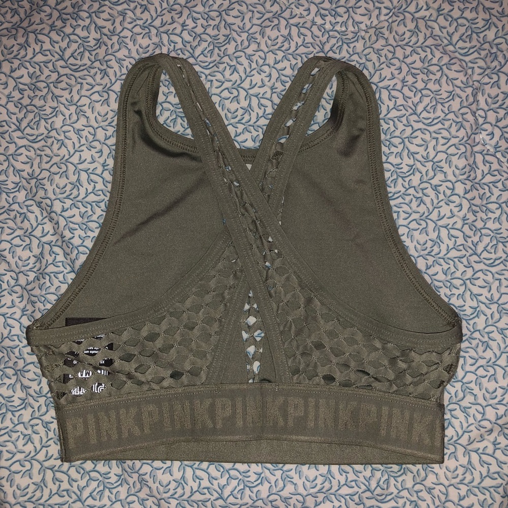 ⛔️SOLD⛔️VS Pink Set - Picture 4 of 9